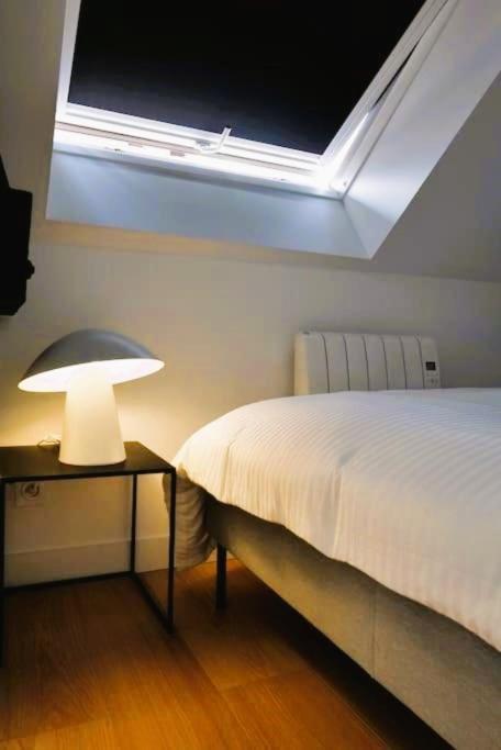 Appartement Cloitre De La Barge - Le Pimpant - 2 Min Centre & Cathedrale - 4 Couchages Amiens